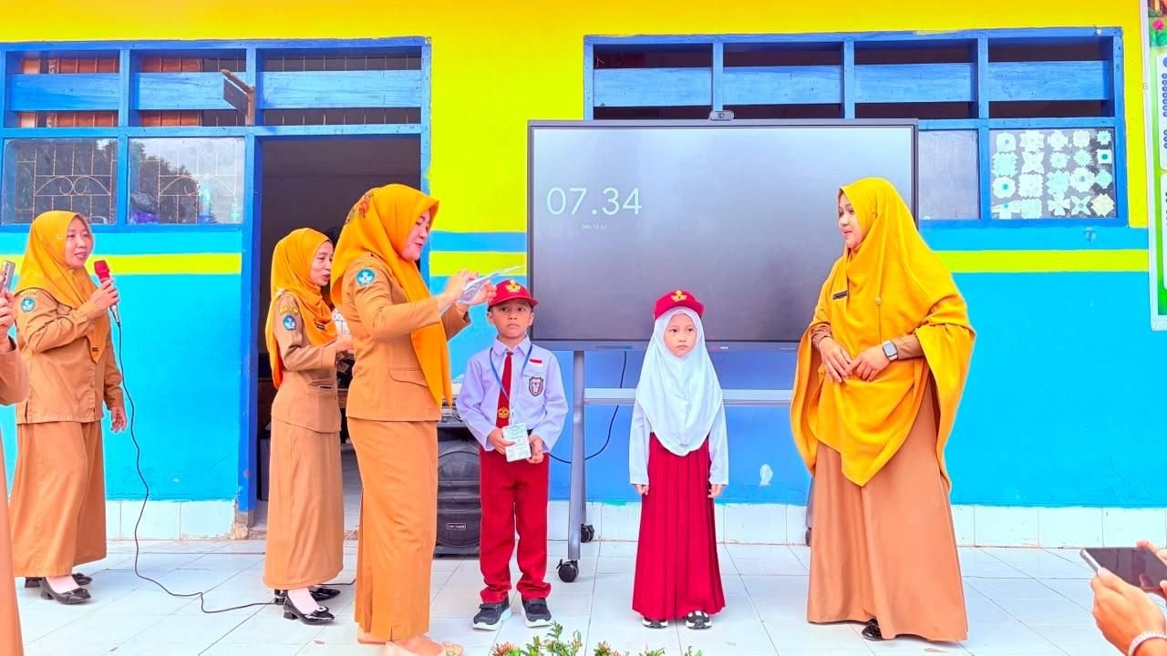 Hari Pertama MPLS, Siswa Baru SD Negeri 1 Silea Disambut Meriah
